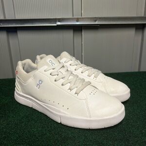 On Cloud Roger Adventure Womens Size 10